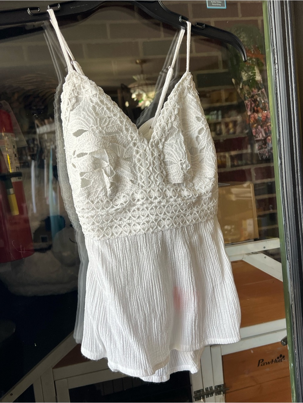 Shyanne White Crochet Lace Spaghetti Strap Crop Top Size XS